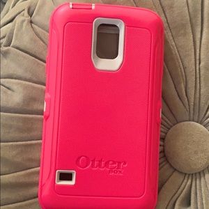 Samsung Galaxy S5 Otterbox Case